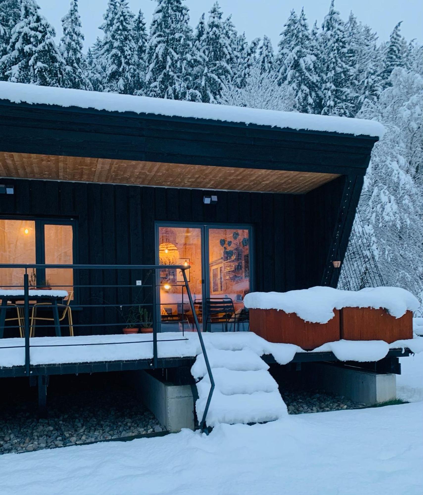 Hjem - Tiny Homes Direkt Am Wald Zwischen Allgaeu & Bodensee Bergatreute Exteriér fotografie
